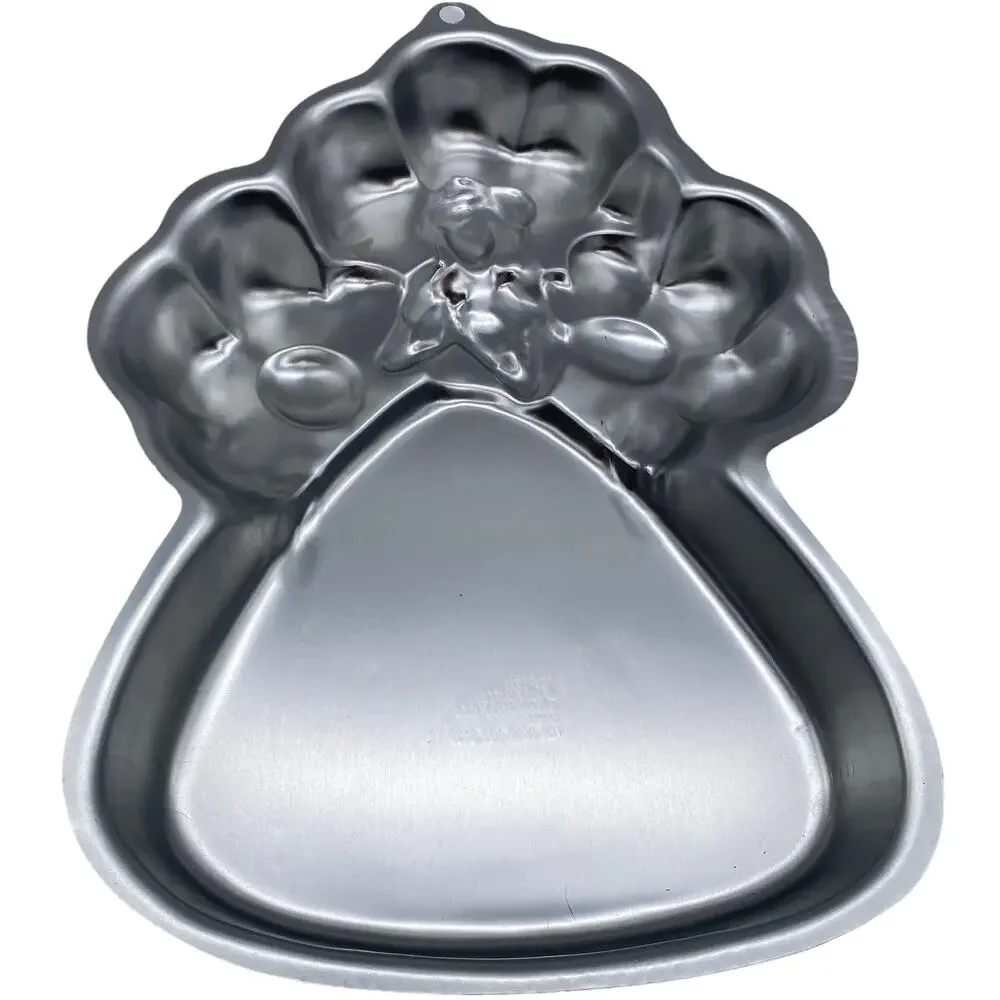 Wilton Enchanted Barbie Cake Pan Excellent Used Condition 2105-8934 2004 Mattel